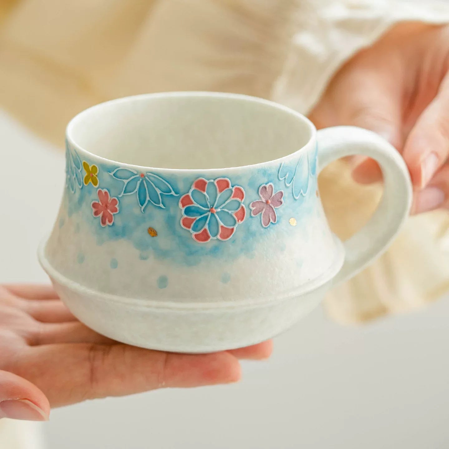 Round Dew Artisanal Ceramic Coffee Cup – Hand-Painted Azure Blossom Edition-3